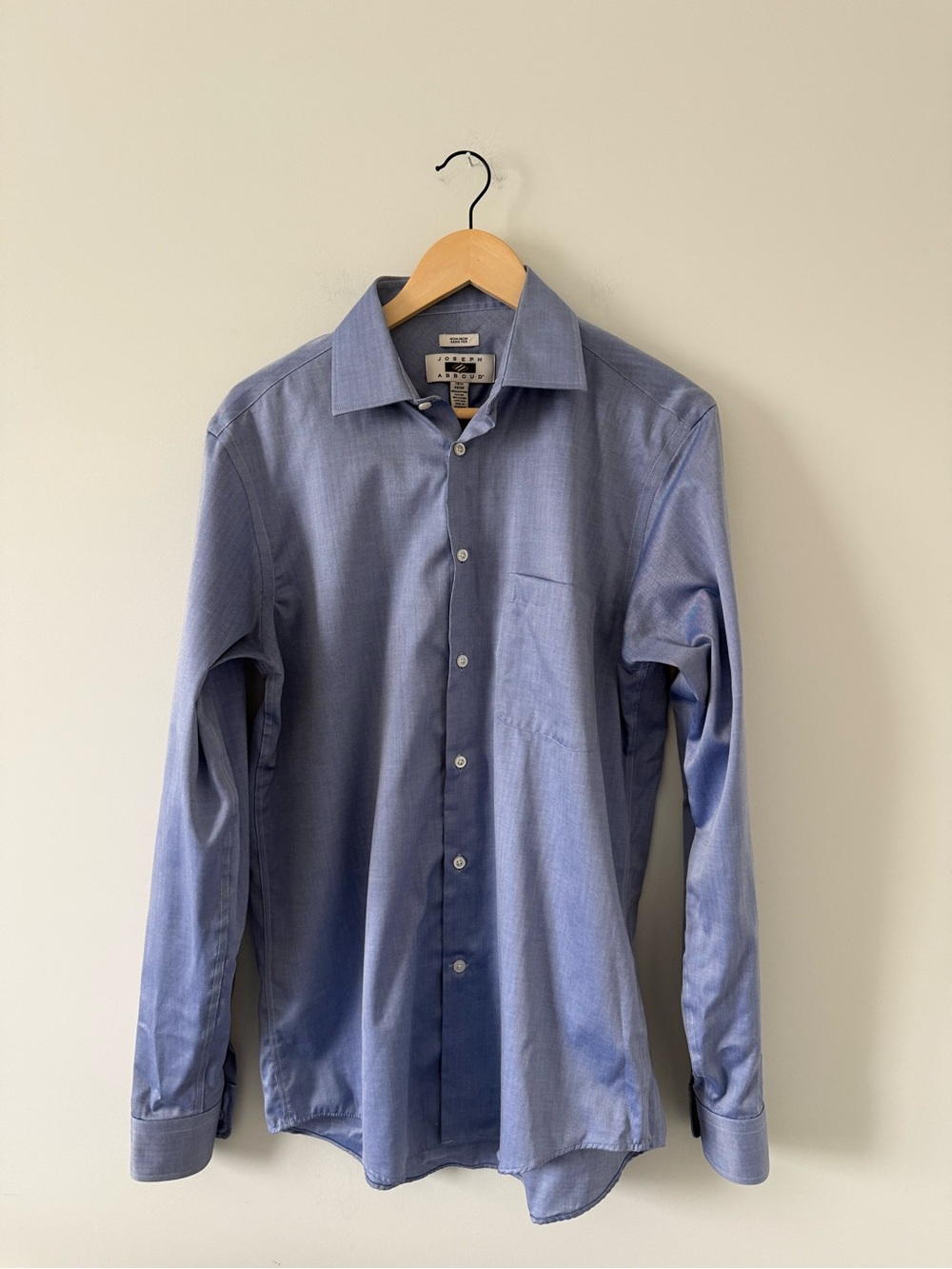 Joseph Abboud 100% Egyptian Cotton Light Blue Long-Sleeve Dress Shirt